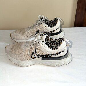 Nike React Infinity Run Flyknit 2 Womens Shoe White Leopard Multi size 10